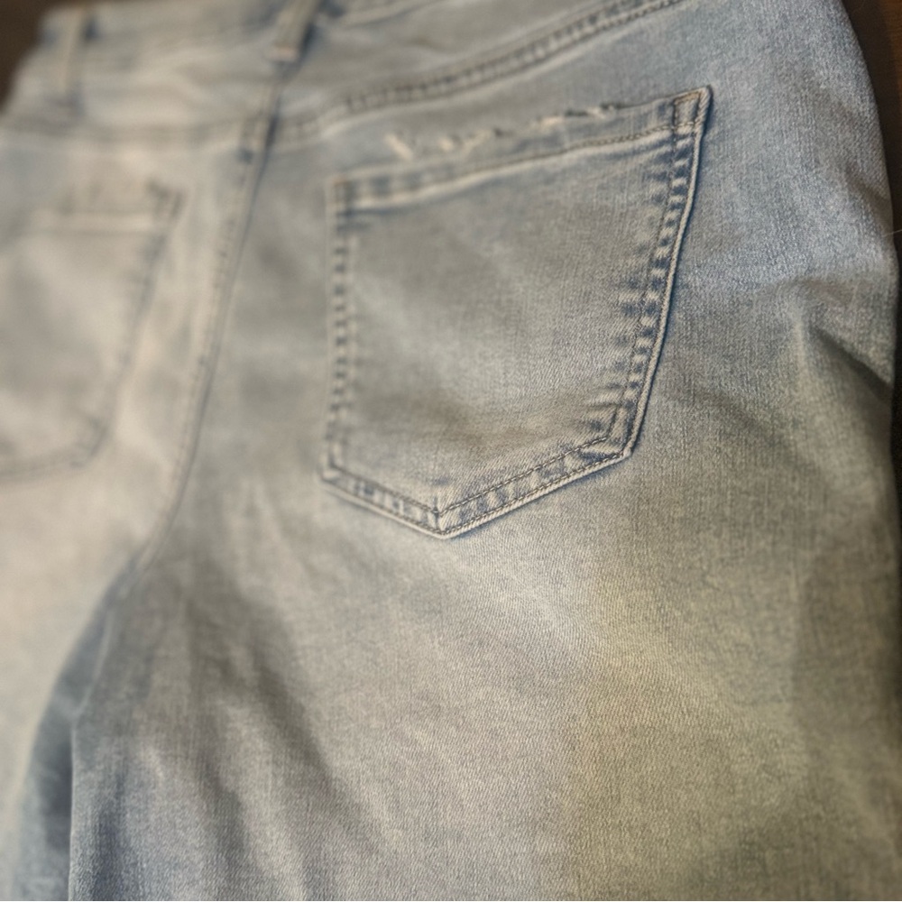 NWOT Maurice’s M Jeans Everflex™ Bermuda High Rise 8in Short size 14 - Picture 9 of 13
